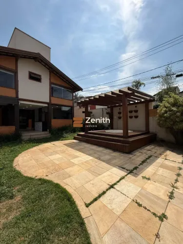 CASA DE ALTO PADRÃO - POUSADA DOS CAMPOS