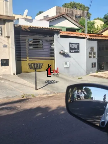 Casa para Locação em Presidente Prudente, ALEXANDRINA, 2 dormitórios, 1 banheiro, 2 vagas