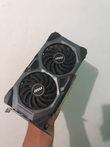 Placa de video rx 5700