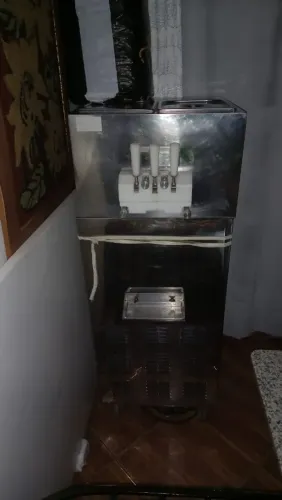 Maquina de sorvetes mac softh