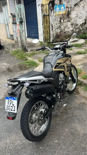 Lander 250 ano 2022