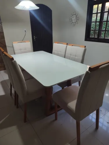 Conjunto mesa e cadeira 06 lugares