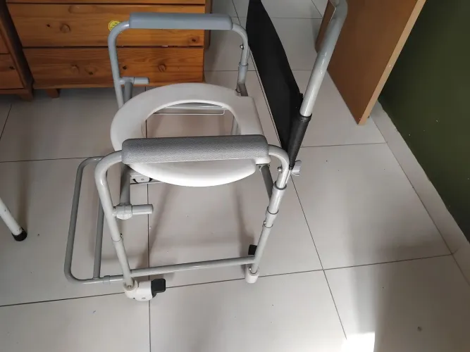 Cadeira de banho para Idoso