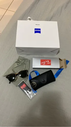 Vendo óculos Ray Ban novo