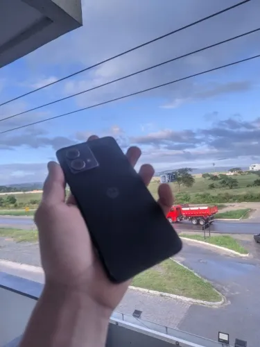 Vendo moto g84 para retirada de peças