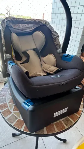 Bebê conforto Touring X + Base
