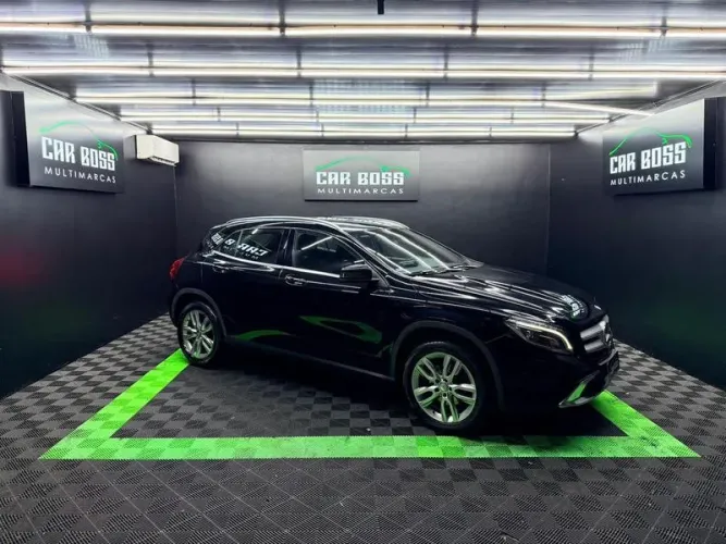 Mercedes-Benz GLA 200 Adv. 1.6/1.6 TB 16V Flex Aut. 2015