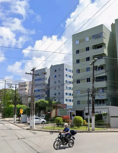 Apartamento para locação no CONJUNTO RESIDENCIAL JARDIM VATICANO, MANGABEIRAS, Maceió, AL