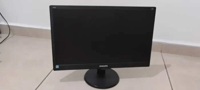 MONITOR PHILIPS LCD 18' 