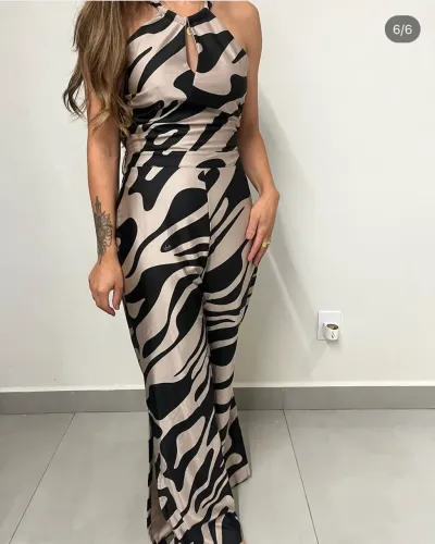 ? Macacão Estampado ? Marca Ilícito