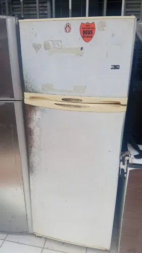Geladeira usada