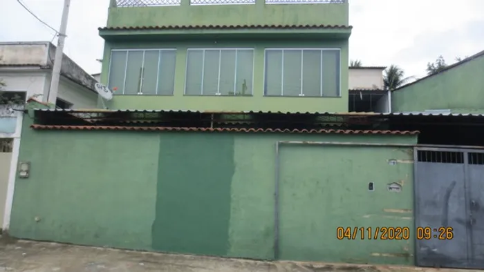 Vendo  ou Alugo Casa em Curicica com salões