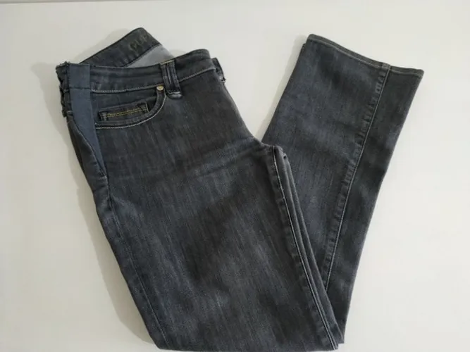 Calça feminina marca Guess original 38