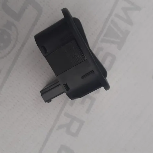 Botão  do vidro elétrico. Para: Celta /Corsa/Montana. Novo. 