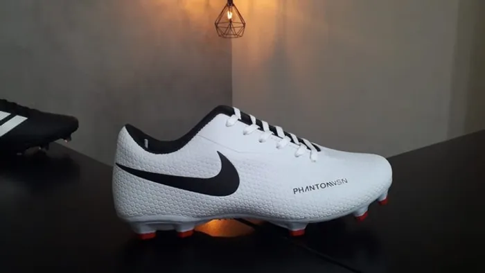 Chuteira Nike Phantom Campo - Importada Premium