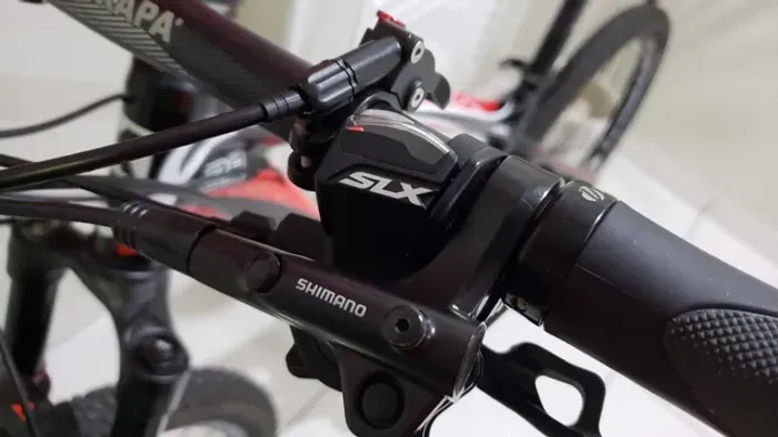 Bicicleta MTB 29" Shimano SLX + Rockshox + Kapa X7 - Tamanho 17,5