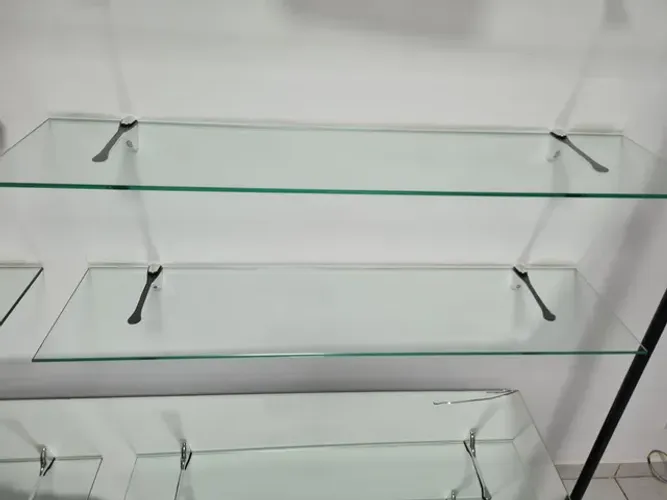 Prateleira de vidro 8mm com suporte