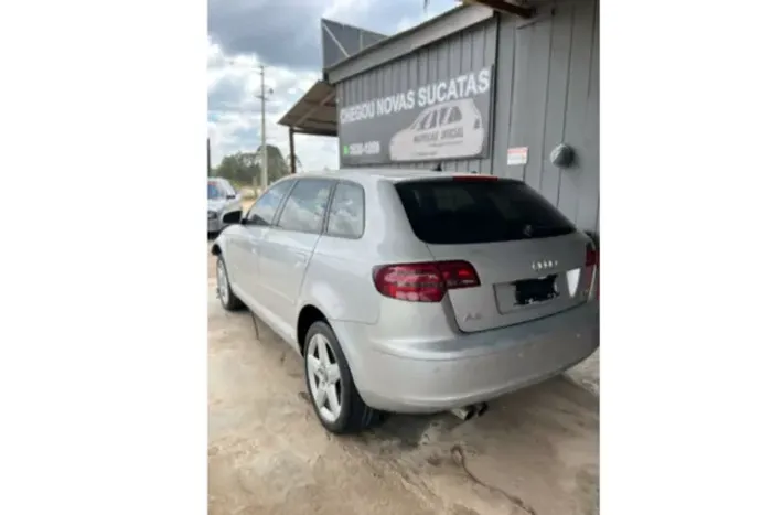 Sucata Audi A3 SportBack 2.0 Fsi 2010 180cv Dq250 Retirada de Peças