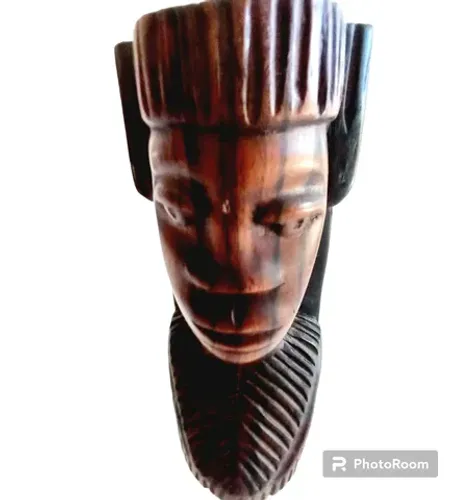 escultura em jacarandá antiga figura feminina entalhada à mão 