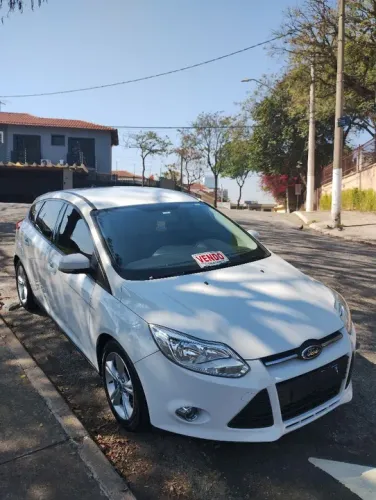 Ford Focus 1.6 S/1.6 SE Flex 16V 5P AUT 2014