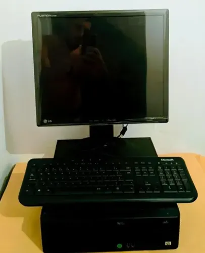 Computador HP Compaq Core 2Duo 4gb RAM completo