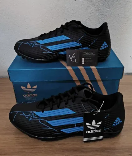Chuteira Society Adidas