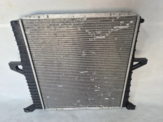 Radiador Ford Ranger 3.0 / 4.0 1998 1999 2000 2003 2004 2005  Original 