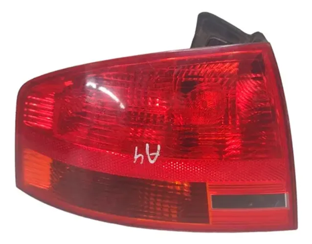 Lanterna Traseira Esquerda Audi A4 2005 A 2008 Original