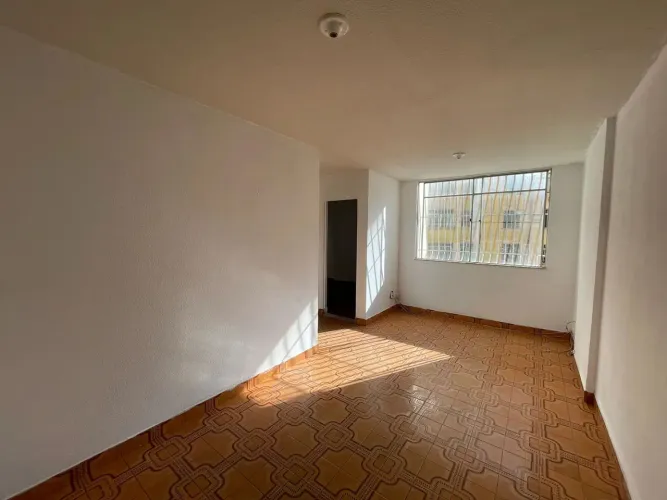 Amplo Apartamento em Mutondo