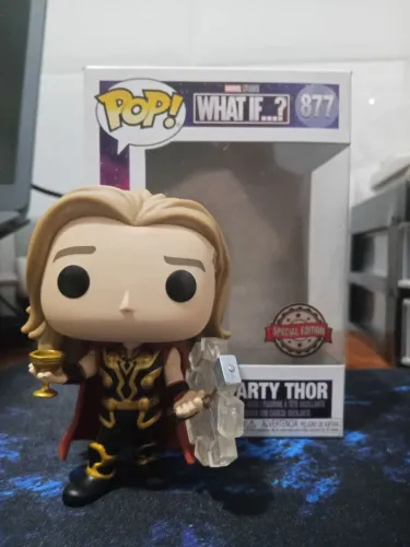 Funko Pop! What If...? Party Thor - Edição Especial