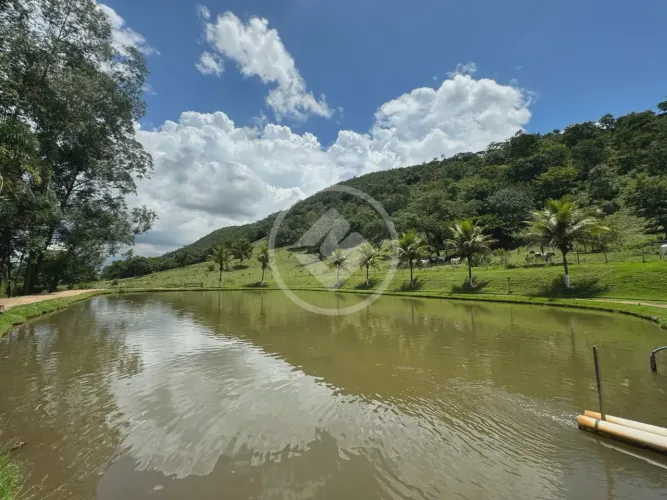 Chácara 10 Suítes em Caldazinha codigo: 66799