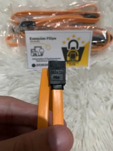 Cabo SATA 3.0 Novo Imperdível!