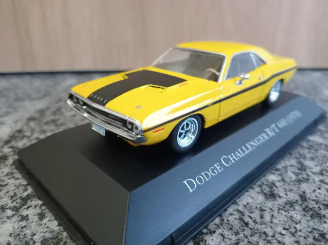 Dodge Challenger R/T 1:43 1970