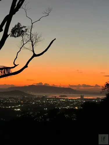 sítio na Palhoça vista mar