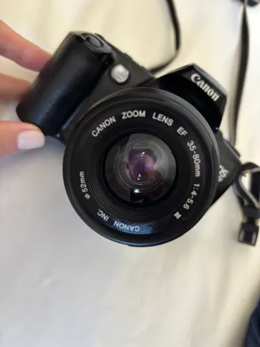 Máquina Fotográfica Canon EOS 500 (analógica)