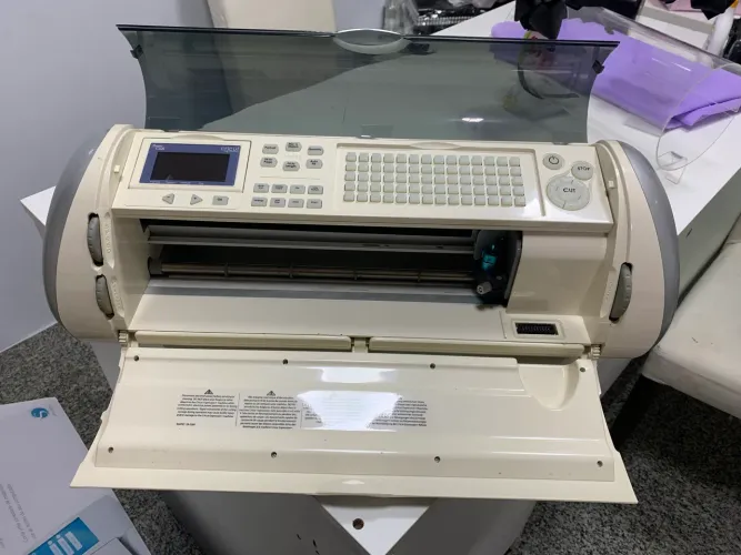 Maquina Corte Cricut Expression c/3 cartuchos grátis