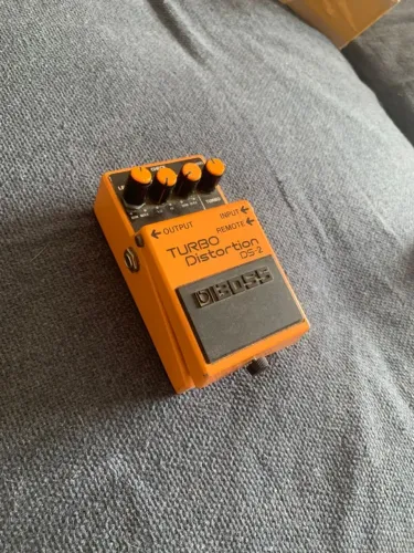 PEDAL BOSS TURBO DISTORTION DS-2