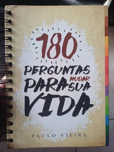 Livro 180 Perguntas para mudar sua vida