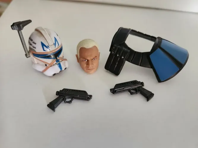 Kit Head para Boneco Captain Rex Star Wars Black Series Capacete Ombreira e pistolas