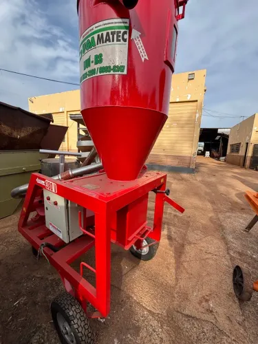 Sugador de grãos  - Sugamatec 100 usado