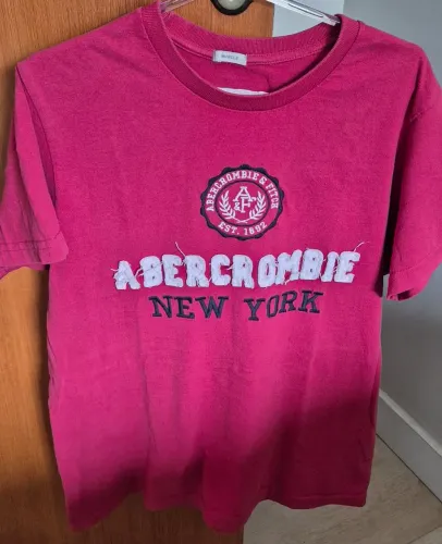 Camiseta Abercrombie mescle rosa tam M