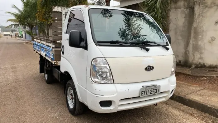 VENDE-SE KIA K2500 HD - ANO 2010/2011