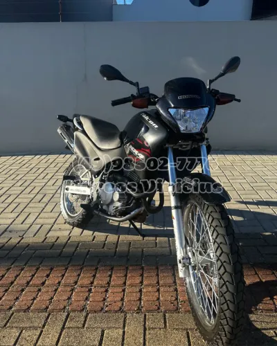 Honda NX-4 Falcon 400cc ?