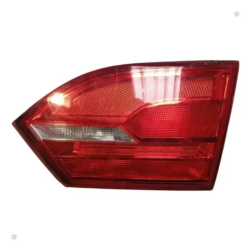 Lanterna Direitaa Tampa Traseira Jetta Tsi 2012 2013 2014 