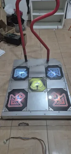 Pista Step esquerdo Pump It Up original usado
