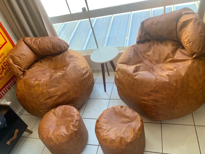Puff bola de encosto + apoio para pé