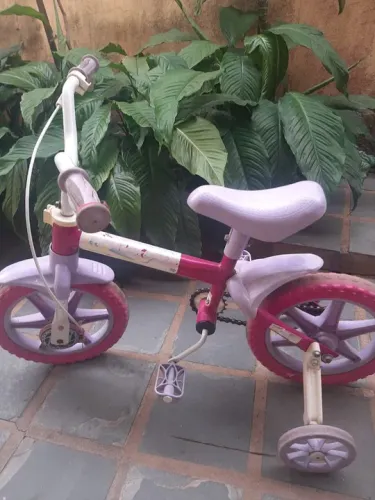 Bicicleta Infantil Pequena aceito propostas somente venda