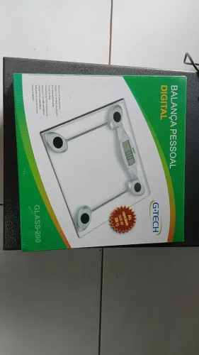 Balança Digital G-Tech Glass 200 - Nova na Caixa - R$ 125,00