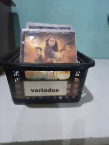 Cesta de filmes variados 