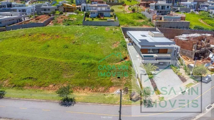Terreno à venda, 927 m² por R$ 1.090.000,00 - Condomínio Campo de Toscana - Vinhedo/SP